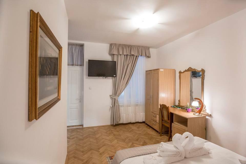 Pensiunea San Gennaro Miercurea Ciuc Exterior foto